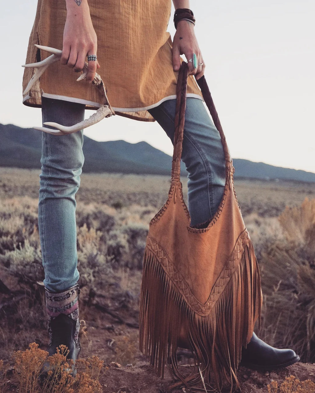 The Sierra Tote in Camel