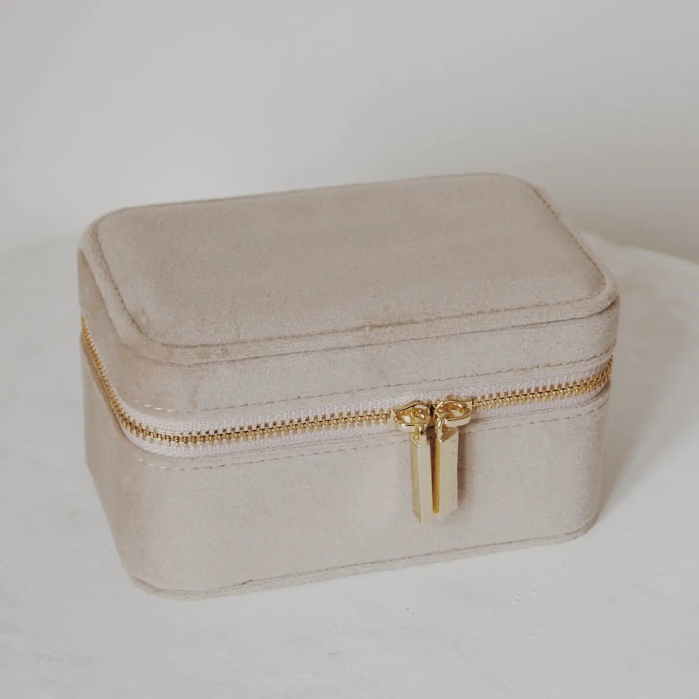 Velvet Decades Mini Jewelry Box