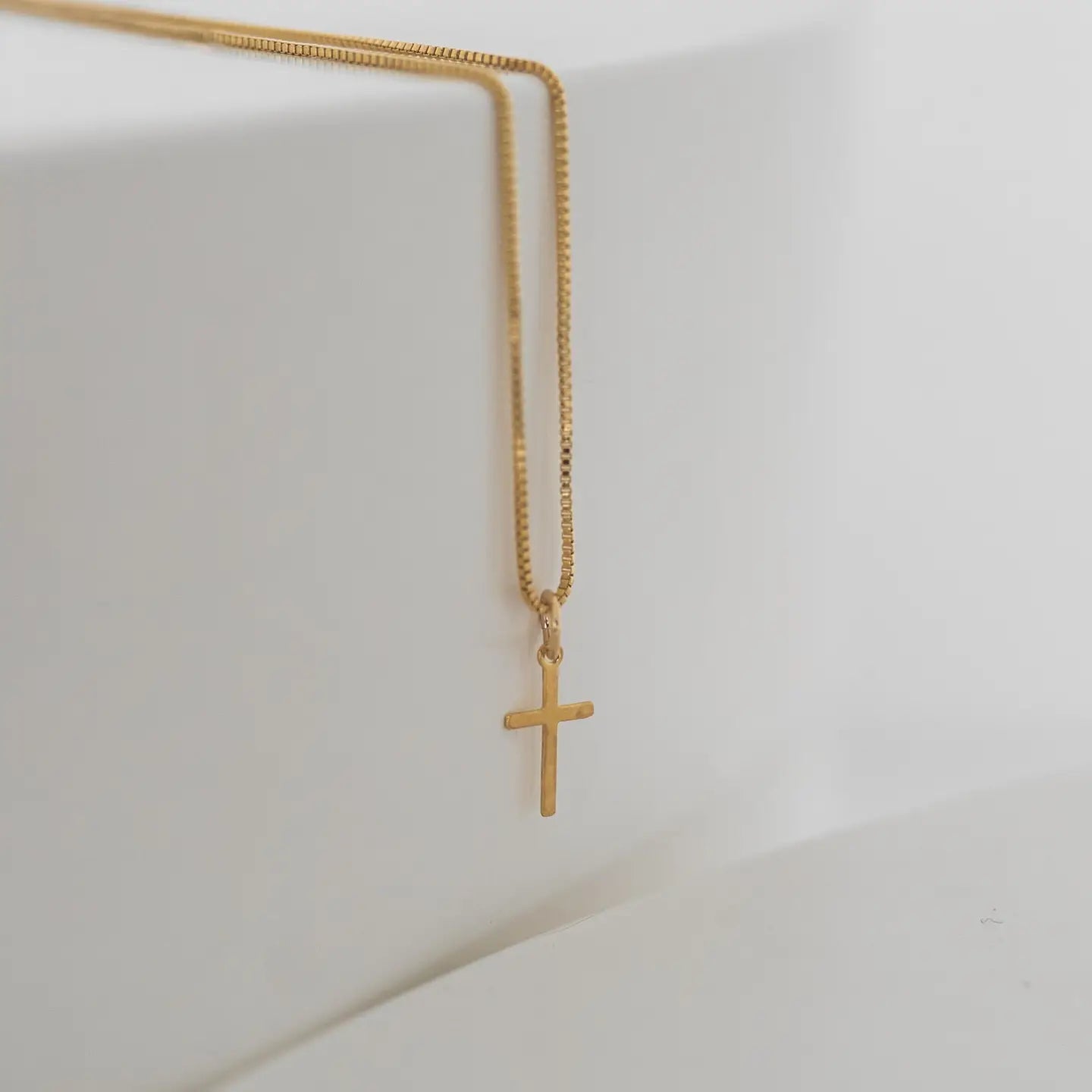 Dainty Cross Necklace