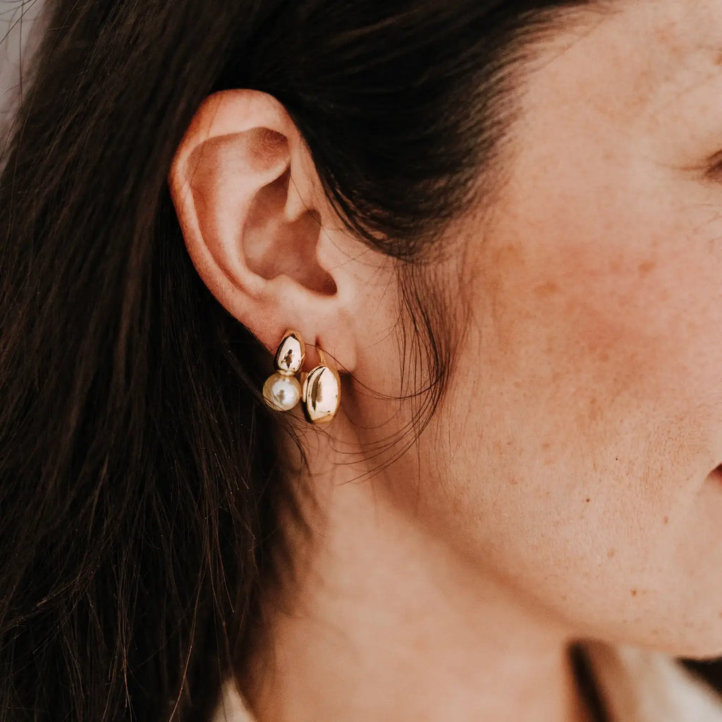 Juliette Pearl Earrings